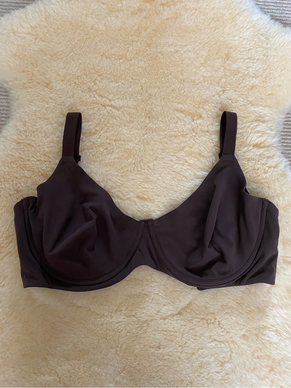 SKIMS Brown Unlined Underwire Bra Seamless Stretch Everyday Size 34H